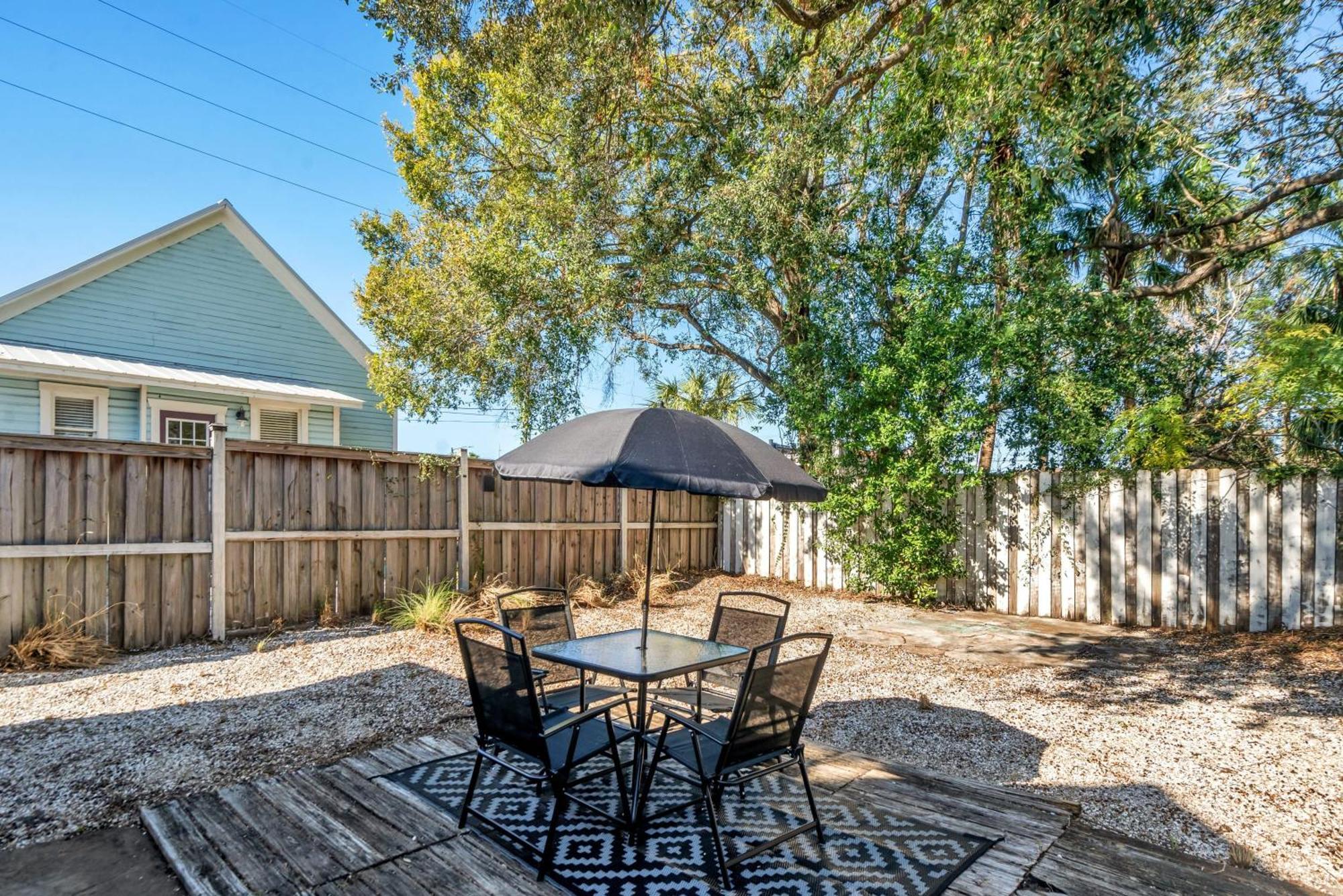 Heart Of Ybor 3bedroom Walk To 7th Ave